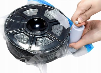 Sada vákuových uzatvárateľných vreciek na filament